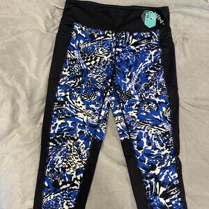 Lularoe RISE Fearless Capris 1X NWT